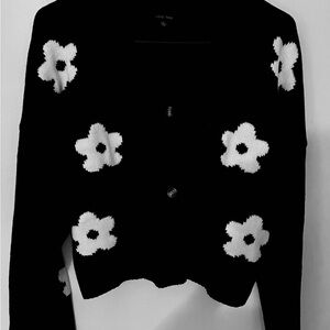 Love Tree Black and White Daisy Cardigan